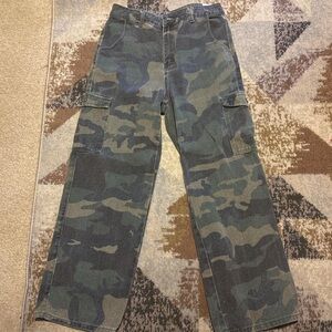SHEIN Camo Cargo Pants